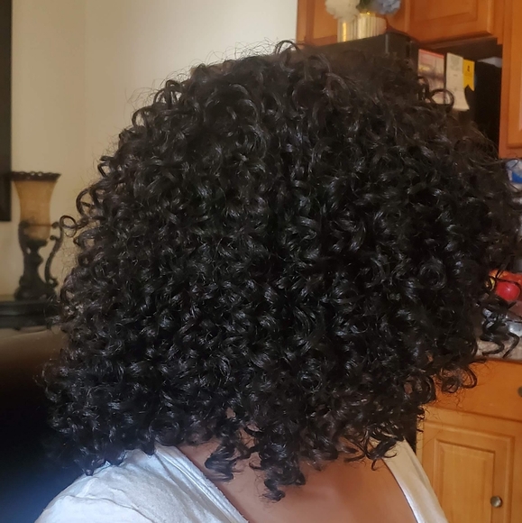 Motown tress (Wig) synthetic wig - Picture 2 of 4